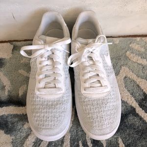 Nike Air Force 1 Flyknit; Platinum; Size 10